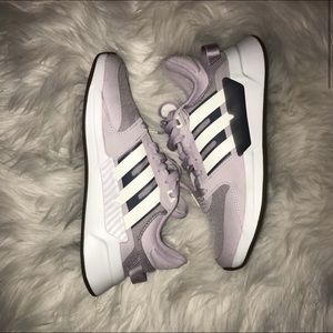 Adidas “Run 90s” Cloudfoam Comfort sneakers